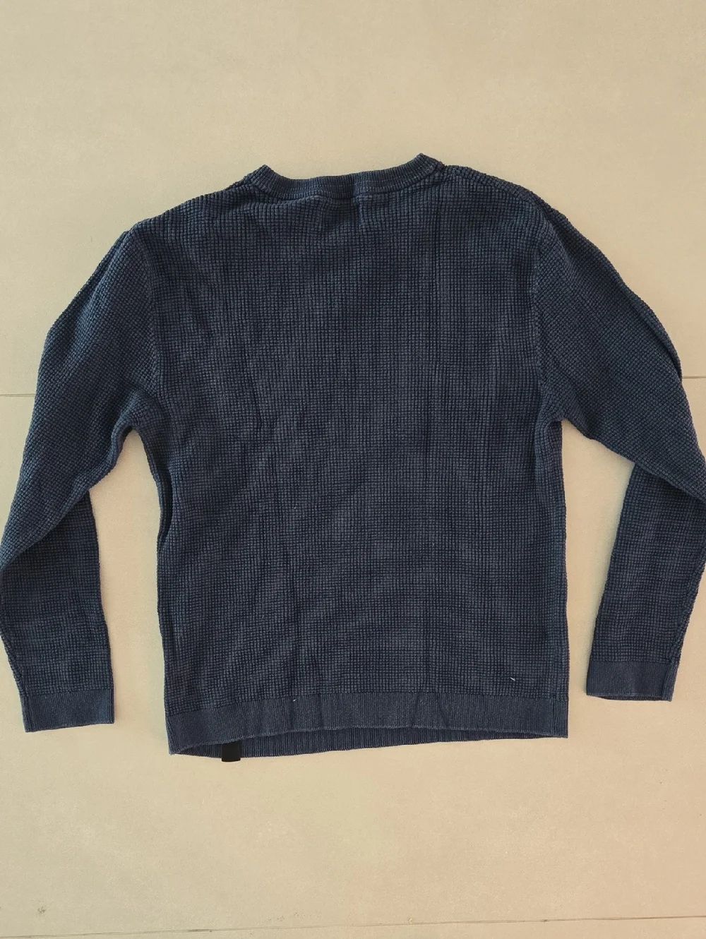 Pull&Bear Men's Navy Waffle-Knit Crew Sweater Size M